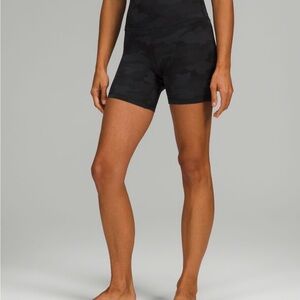 Lululemon Athletica Black Camo Bike Shorts